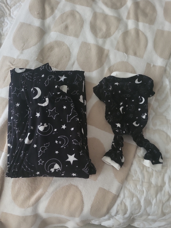 Other - NWOT🖤 Cute Black Celestial Matching Halloween Pajamas Onsie Set For Mom & Dog!